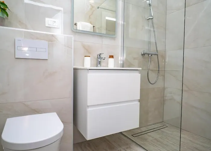 Luxury With Heated Pool * Trogir