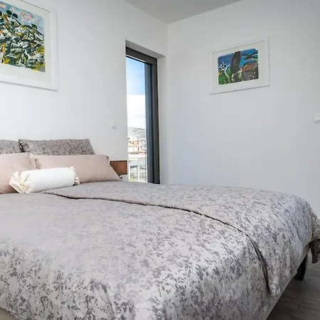 Apartman Luxury With Heated Pool Trogir