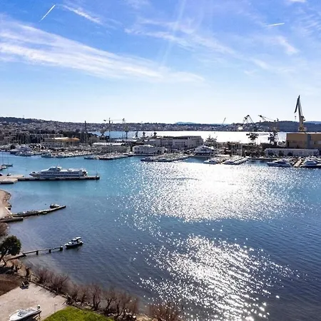 Apartman Luxury With Heated Pool *