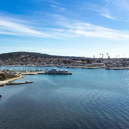 Apartman Luxury With Heated Pool *