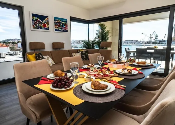 Luxury With Heated Pool * Trogir