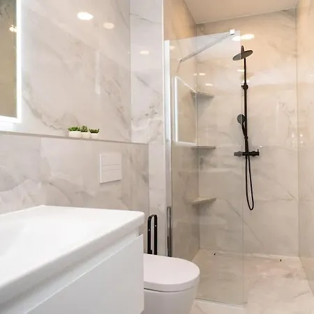 Apartamento Luxury With Heated Pool